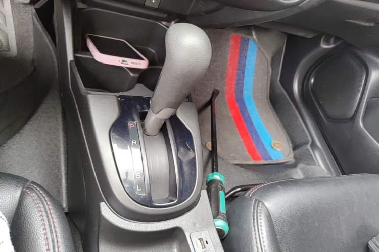 Used Honda Fit 2018 1.5L CVT Comfort Version Gear Lever