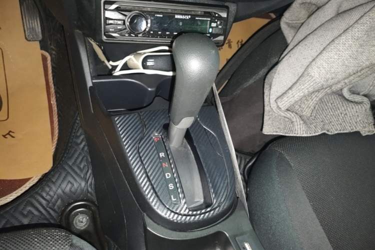 Used Honda Fit 2018 1.5L CVT Comfort Version Gear Lever
