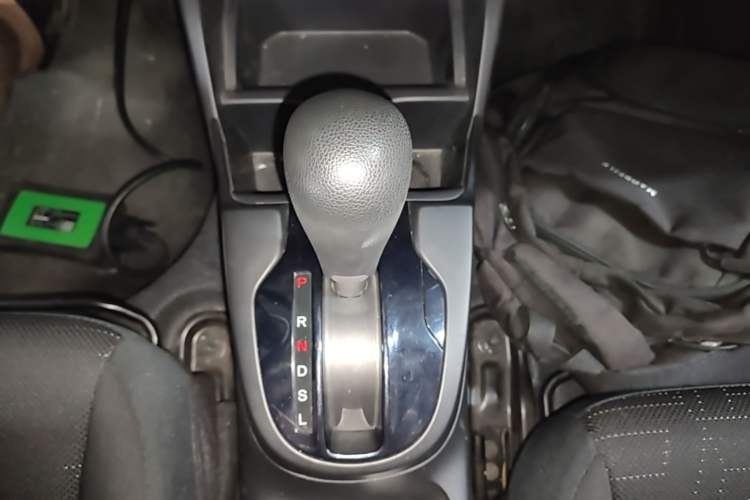 Used Honda Fit 2018 1.5L CVT Comfort Version Gear Lever