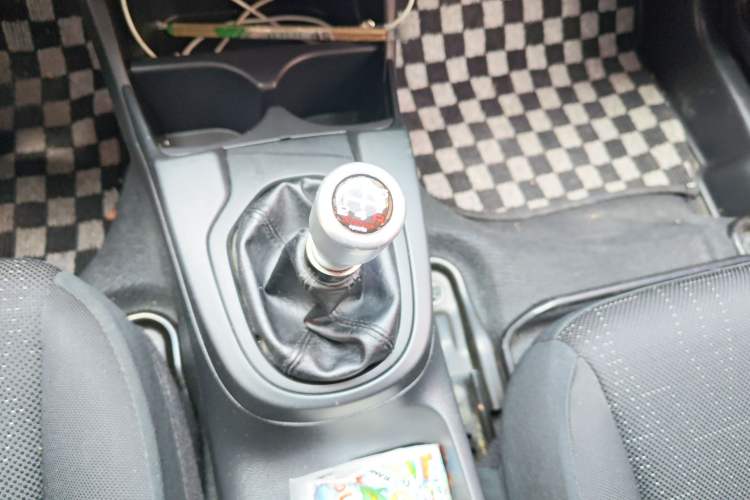Used Honda Fit 2018 1.5L Manual Comfort Version Gear Lever