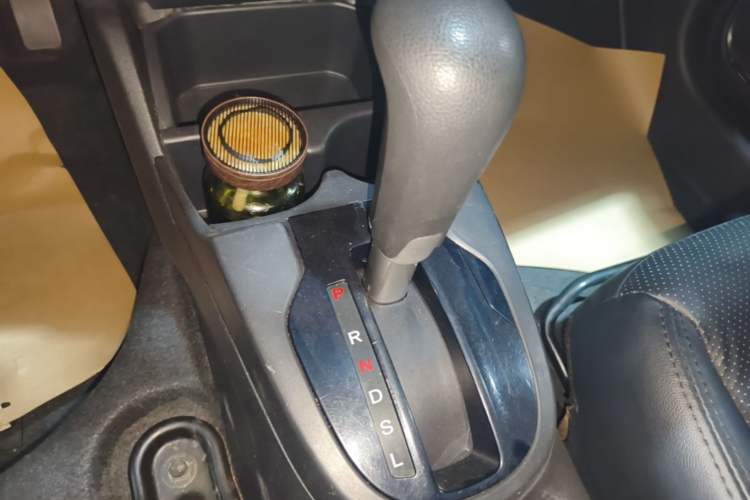 Used Honda Fit 2018 1.5L CVT Comfort Version Gear Lever