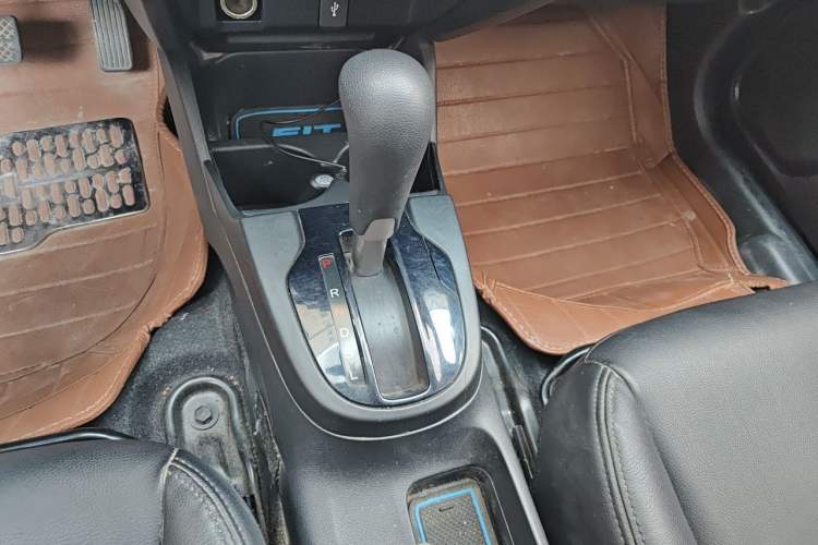 Used Honda Fit 2018 1.5L CVT Comfort Version Gear Lever