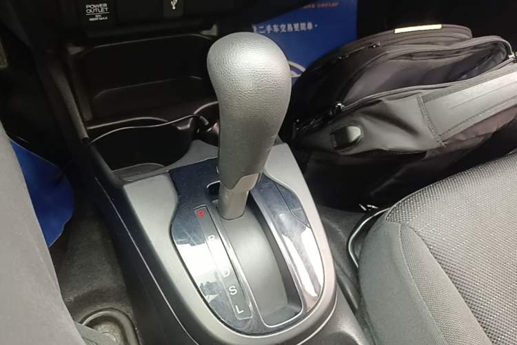 Used Honda Fit 2018 1.5L CVT Comfort Version Gear Lever