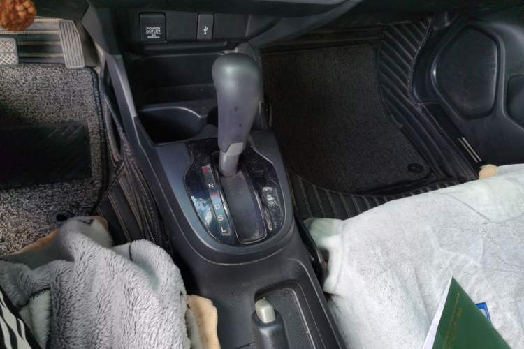 Used Honda Fit 2018 1.5L CVT Comfort Version Gear Lever