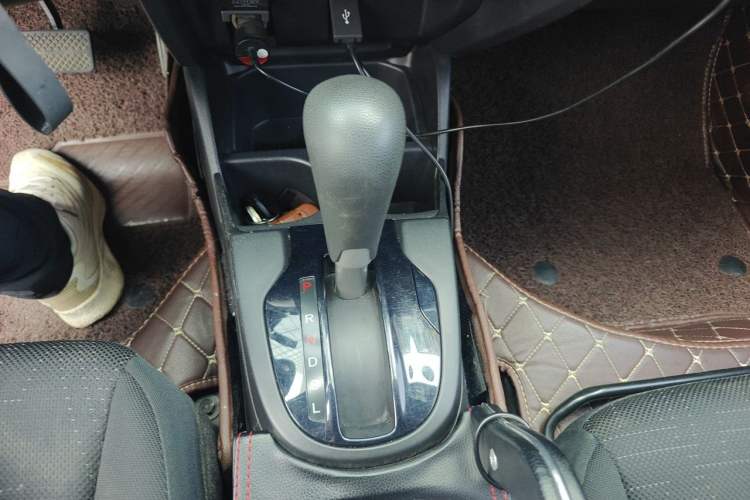 Used Honda Fit 2018 1.5L CVT Comfort Version Gear Lever