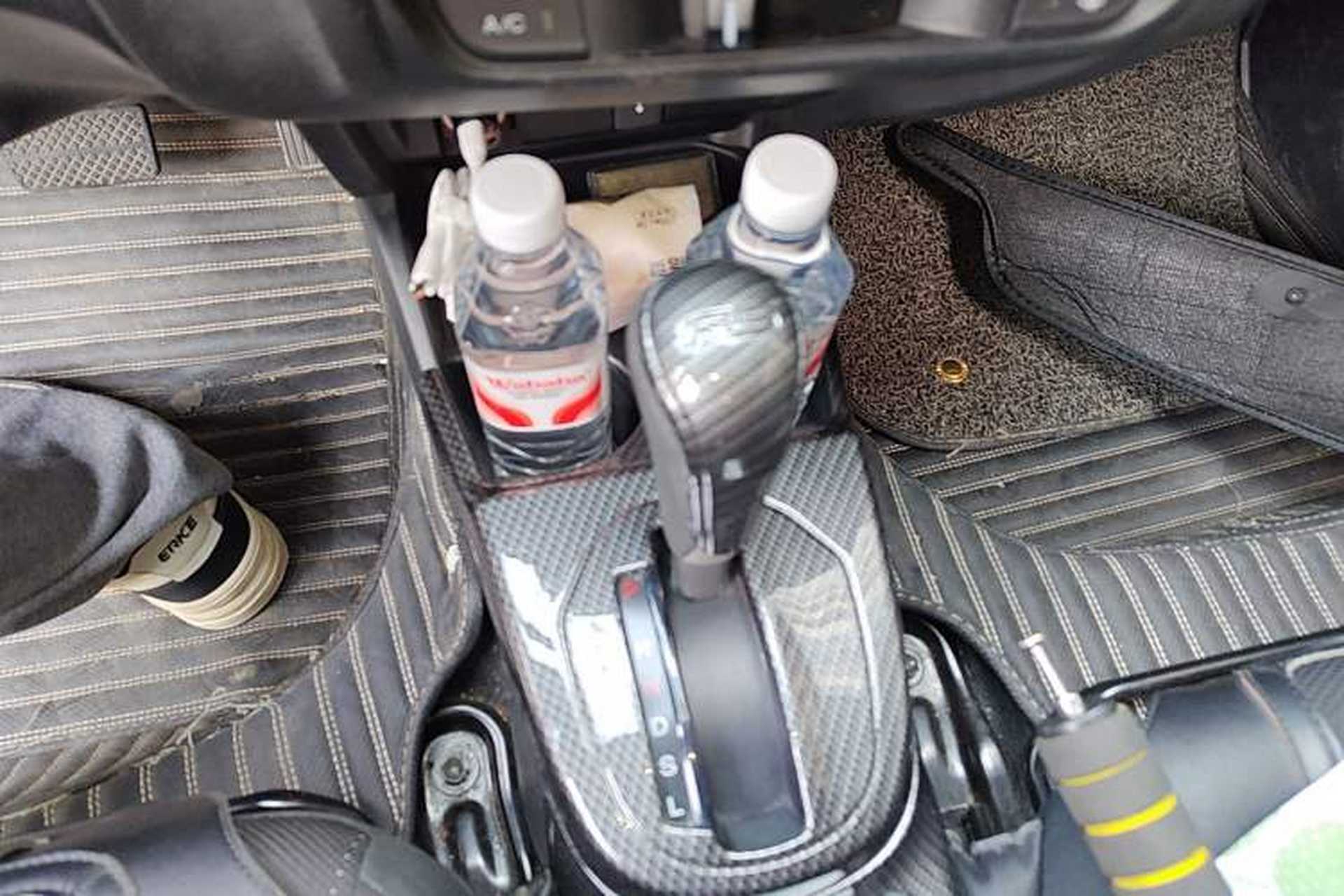 Used Honda Fit 2018 1.5L CVT Comfort Sunroof Version Gear Lever