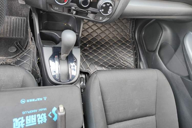 Used Honda Fit 2018 1.5L CVT Comfort Version Gear Lever
