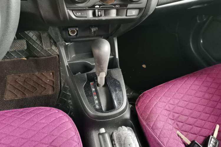 Used Honda Fit 2018 1.5L CVT Comfort Version Gear Lever