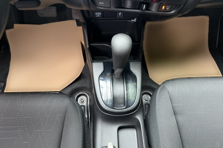 Used Honda Fit 2018 1.5L CVT Comfort Version Gear Lever