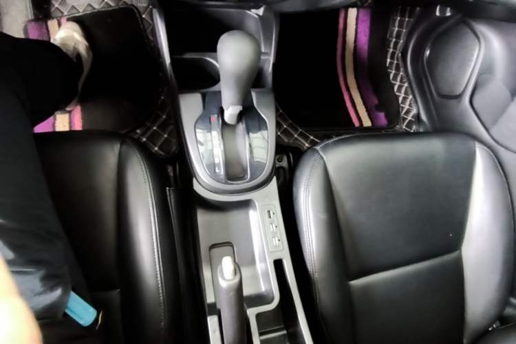 Used Honda Fit 2018 1.5L CVT Comfort Sunroof Version Gear Lever