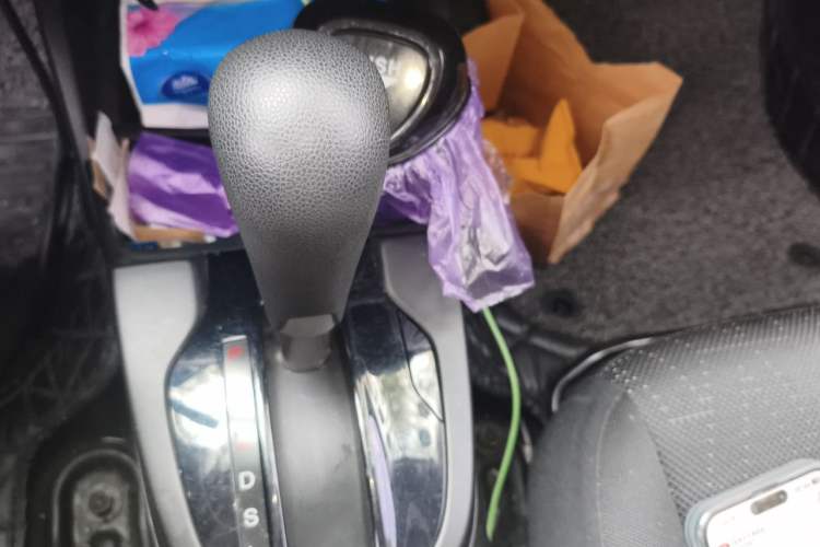 Used Honda Fit 2018 1.5L CVT Comfort Version Gear Lever