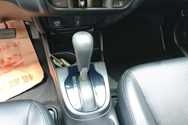 Used Honda Fit 2018 1.5L CVT Comfort Version Gear Lever