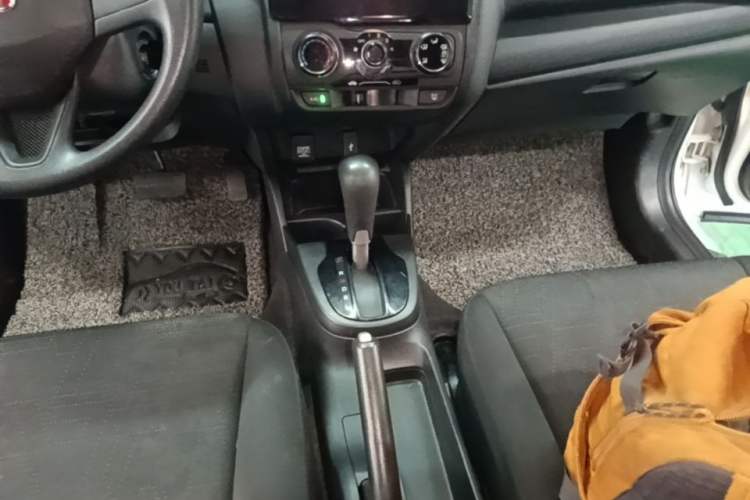 Used Honda Fit 2018 1.5L CVT Comfort Version Gear Lever