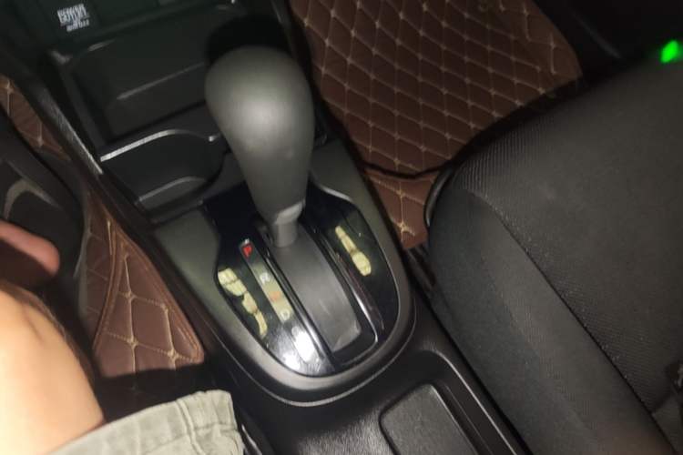 Used Honda Fit 2018 1.5L CVT Comfort Version Gear Lever