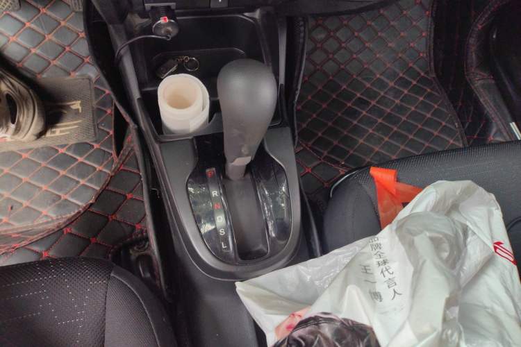 Used Honda Fit 2018 1.5L CVT Comfort Version Gear Lever