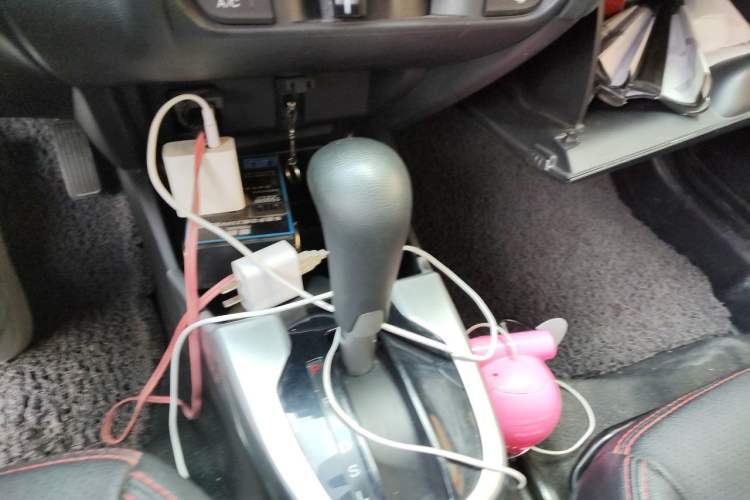 Used Honda Fit 2018 1.5L CVT Comfort Sunroof Version Gear Lever