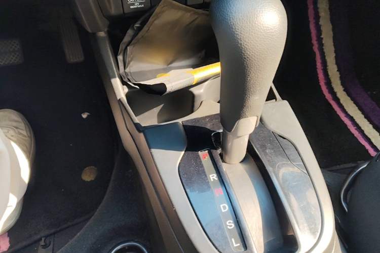 Used Honda Fit 2018 1.5L CVT Comfort Version Gear Lever