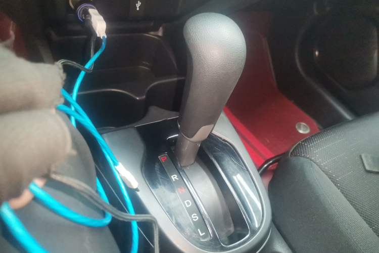 Used Honda Fit 2018 1.5L CVT Comfort Sunroof Version Gear Lever