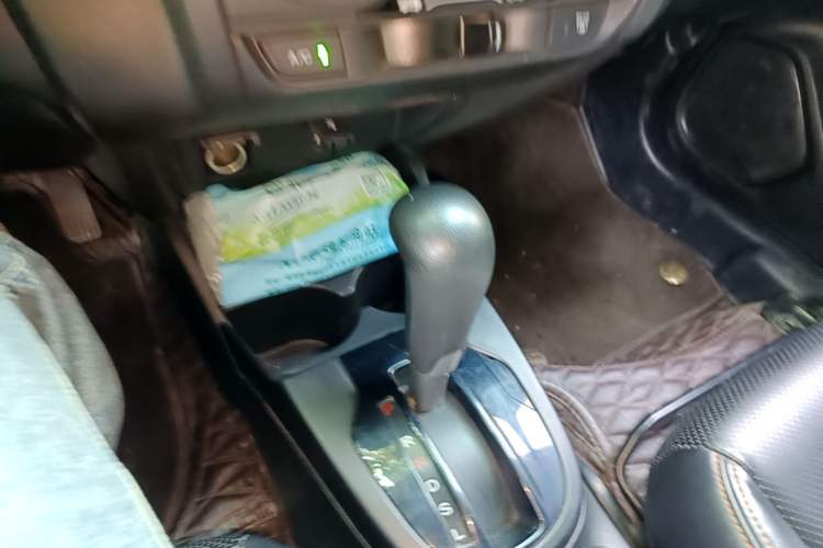 Used Honda Fit 2018 1.5L CVT Comfort Version Gear Lever