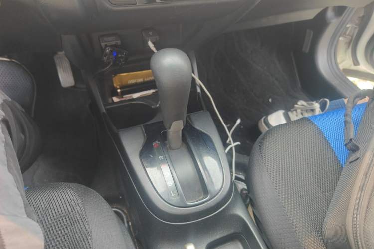 Used Honda Fit 2018 1.5L CVT Comfort Version Gear Lever