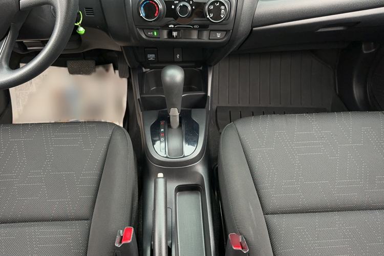 Used Honda Fit 2018 1.5L CVT Comfort Version Gear Lever