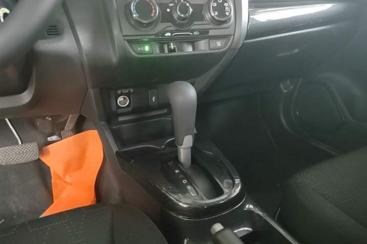 Used Honda Fit 2018 1.5L CVT Comfort Version Gear Lever