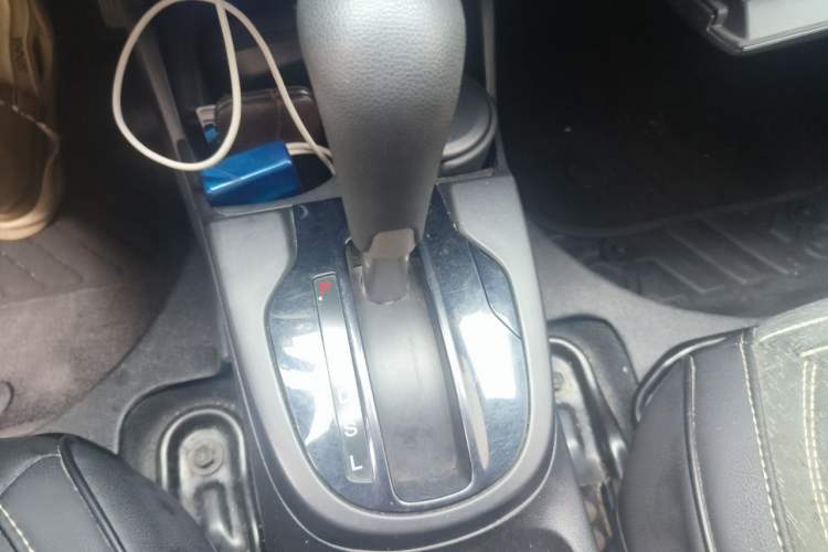 Used Honda Fit 2018 1.5L CVT Comfort Version Gear Lever