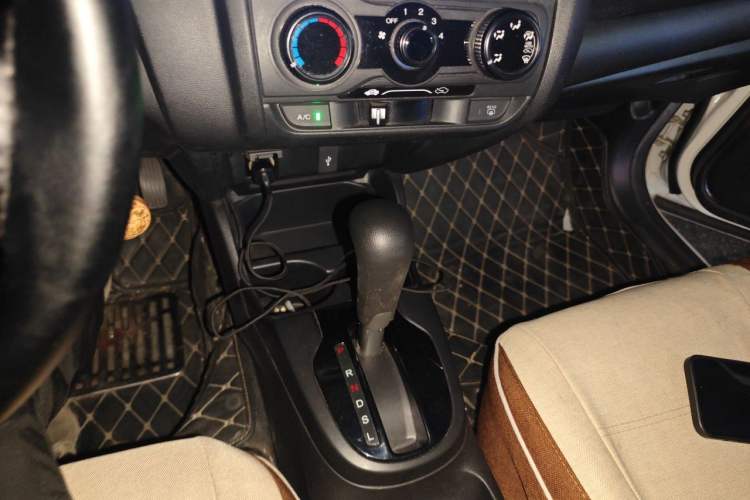 Used Honda Fit 2018 1.5L CVT Comfort Version Gear Lever