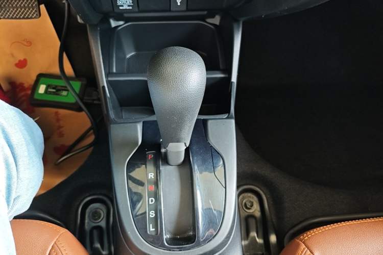 Used Honda Fit 2018 1.5L CVT Comfort Version Gear Lever