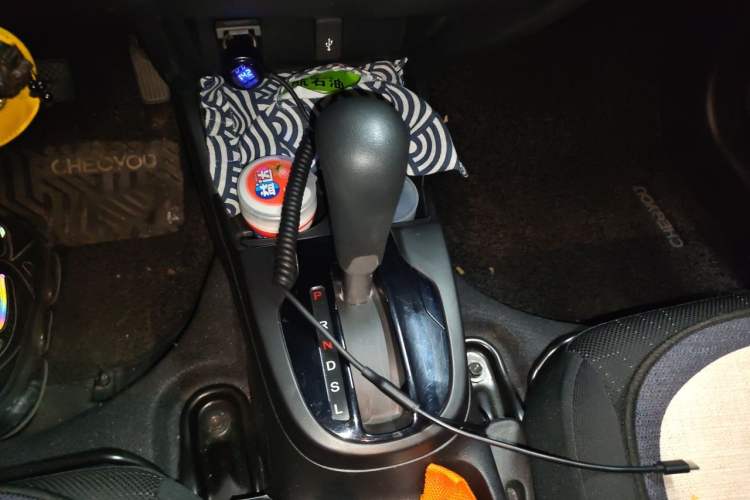 Used Honda Fit 2018 1.5L CVT Comfort Version Gear Lever