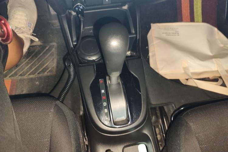 Used Honda Fit 2018 1.5L CVT Comfort Version Gear Lever
