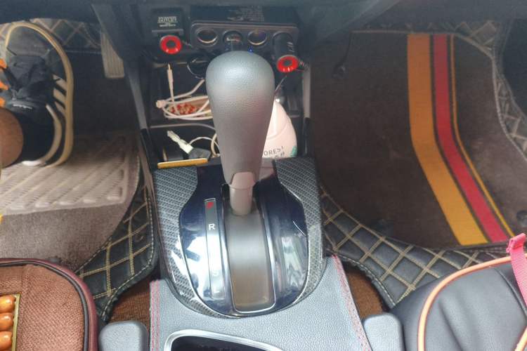 Used Honda Fit 2018 1.5L CVT Comfort Version Gear Lever