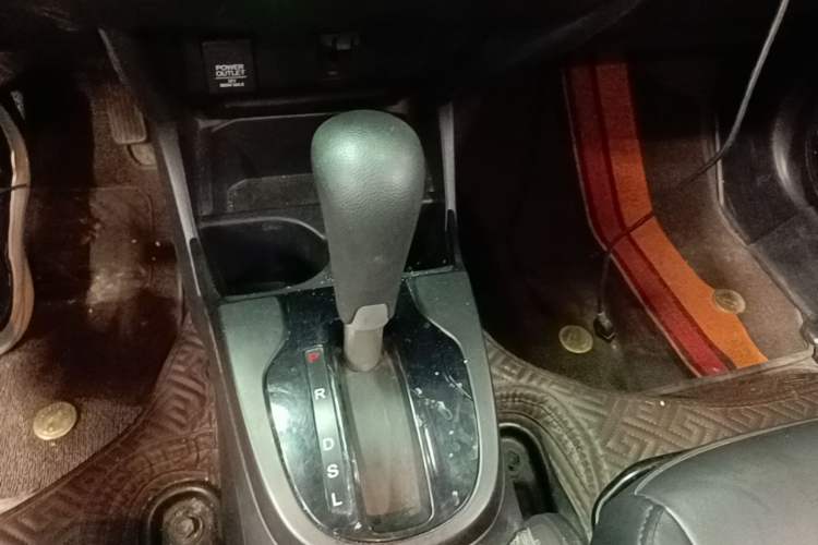 Used Honda Fit 2018 1.5L CVT Comfort Version Gear Lever