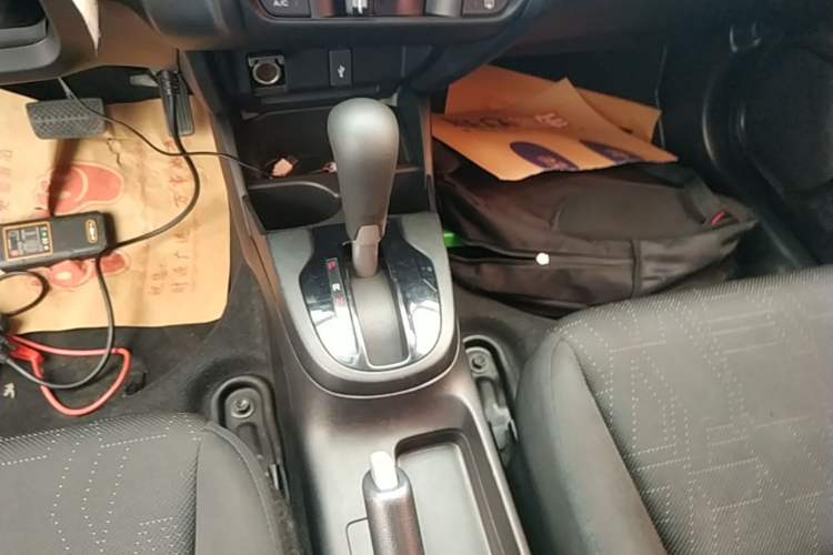Used Honda Fit 2018 1.5L CVT Comfort Version Gear Lever