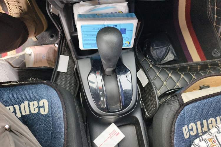 Used Honda Fit 2018 1.5L CVT Comfort Version Gear Lever