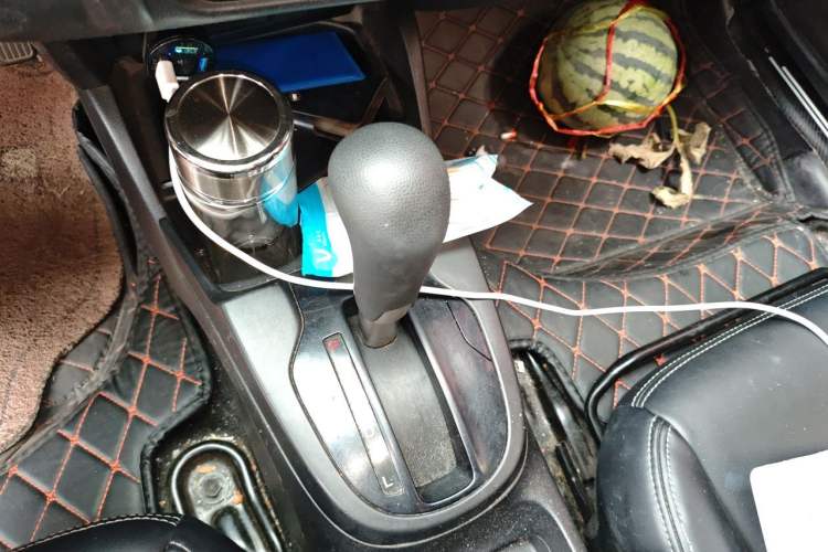 Used Honda Fit 2018 1.5L CVT Comfort Sunroof Version Gear Lever