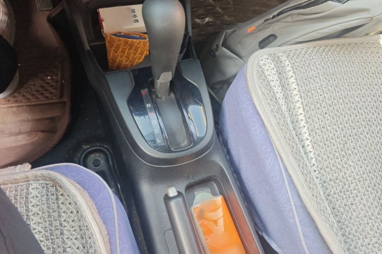 Used Honda Fit 2018 1.5L CVT Comfort Sunroof Version Gear Lever