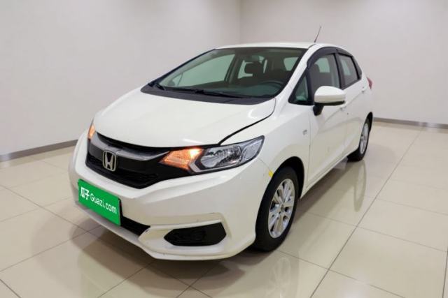 Używany Honda Fit 2018 1.5L CVT Comfort Sunroof Version