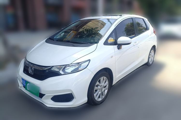 Używany Honda Fit 2018 1.5L CVT Comfort Sunroof Version Guazi used car, China used car export, Used car for sale, Used cars, Cheapest cars for sale