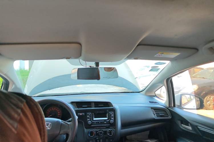 Used Honda Fit 2018 1.5L CVT Comfort Version Headliner