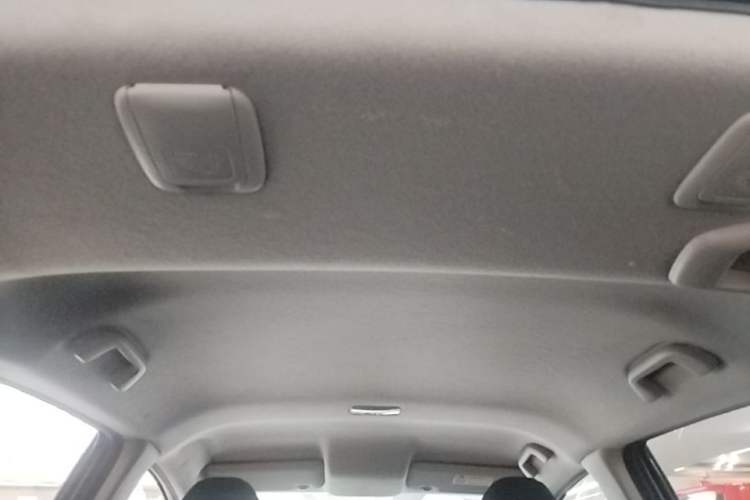 Used Honda Fit 2018 1.5L CVT Comfort Version Headliner