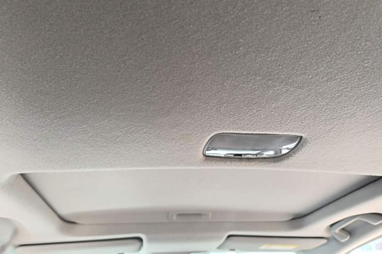 Used Honda Fit 2018 1.5L CVT Comfort Sunroof Version Headliner