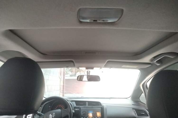 Used Honda Fit 2018 1.5L CVT Comfort Sunroof Version Headliner