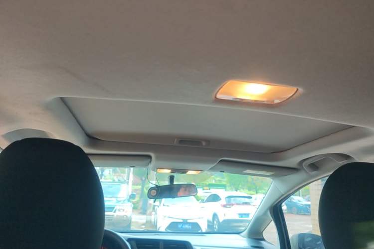Used Honda Fit 2018 1.5L CVT Comfort Sunroof Version Headliner
