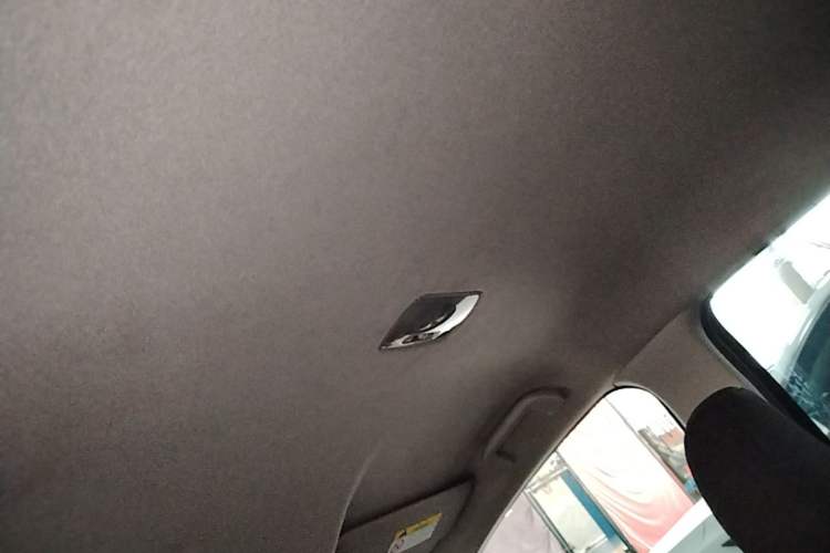 Used Honda Fit 2018 1.5L CVT Comfort Version Headliner
