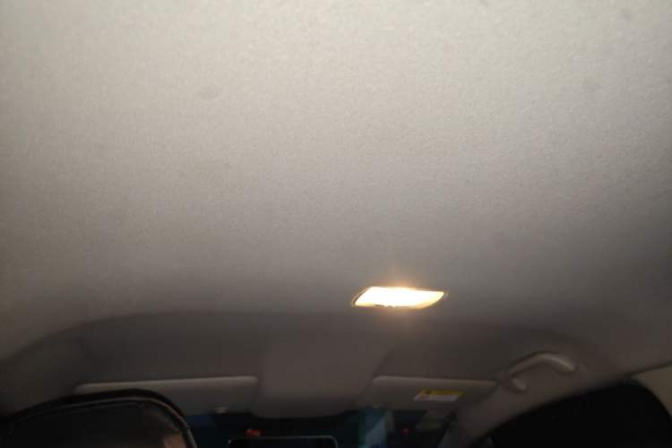 Used Honda Fit 2018 1.5L CVT Comfort Version Headliner