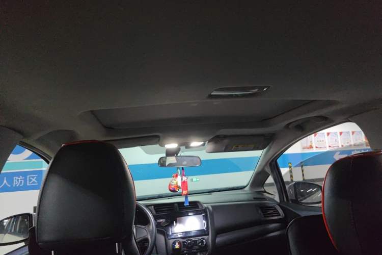 Used Honda Fit 2018 1.5L CVT Comfort Sunroof Version Headliner
