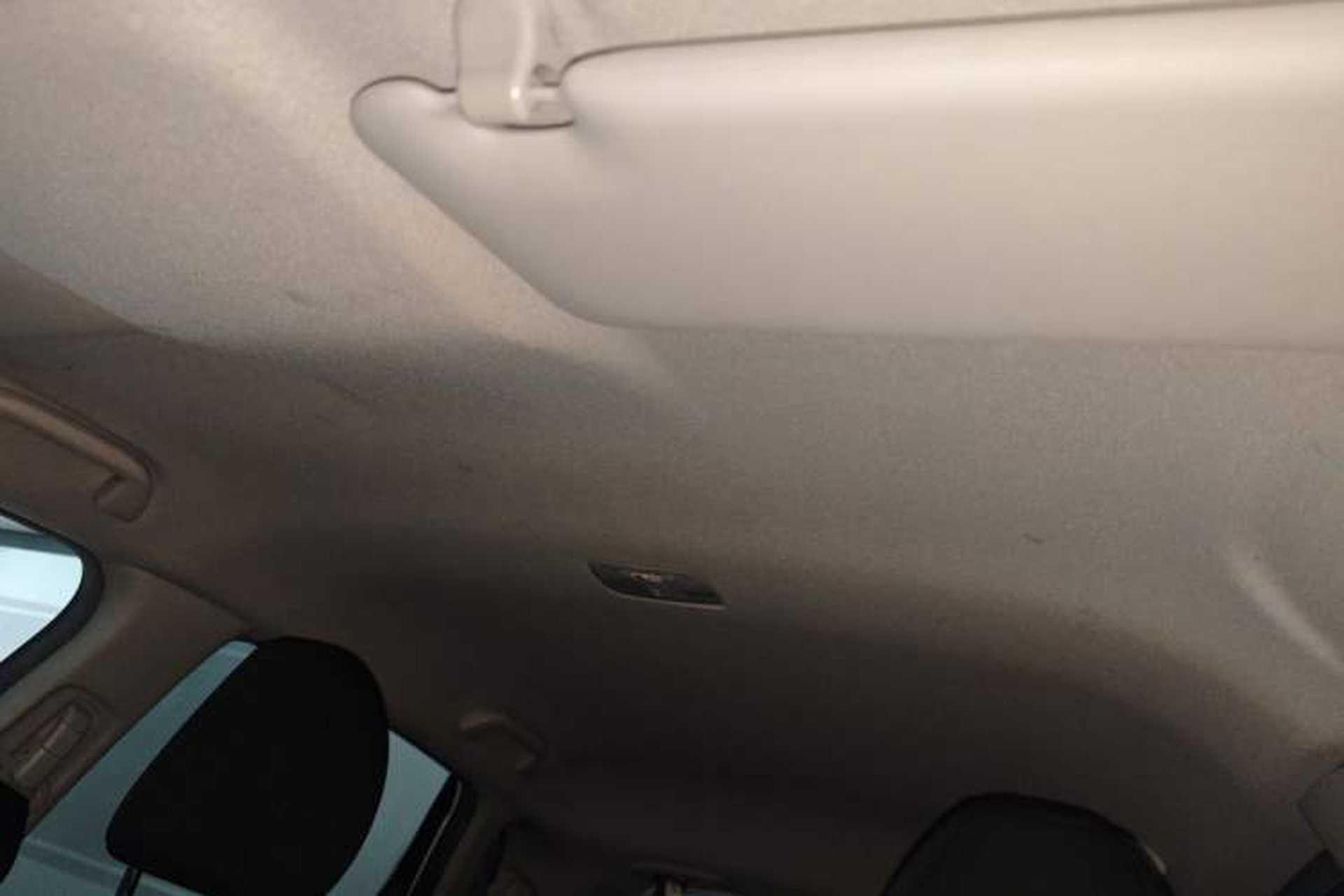 Used Honda Fit 2018 1.5L CVT Comfort Version Headliner