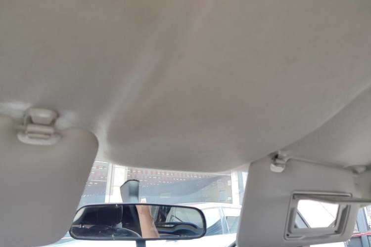 Used Honda Fit 2018 1.5L CVT Comfort Version Headliner