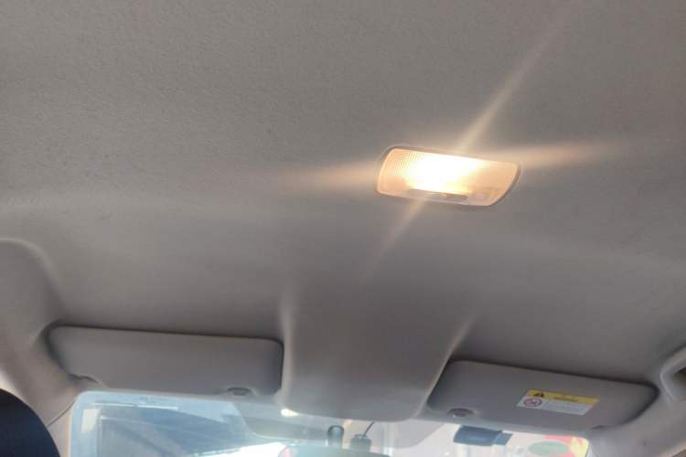 Used Honda Fit 2018 1.5L Manual Comfort Version Headliner